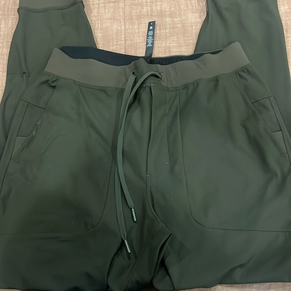 Lulu lemon joggers